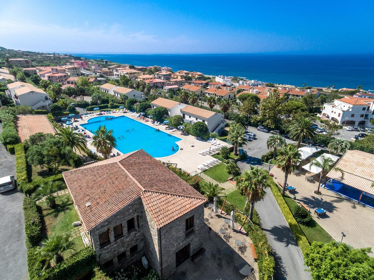 CLUB RESIDENCE MARTINICA BONIFATI